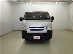 ハイエースV DX