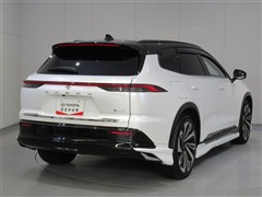 クラウンPHEV エステート RS