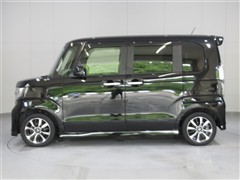 N-BOXカスタム G L honnda