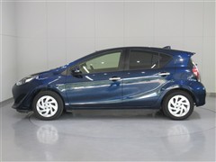 アクア S スタイルブラック