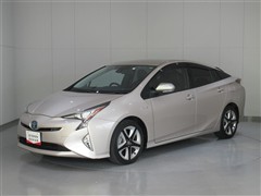 トヨタ プリウス A ツーリングセレクション