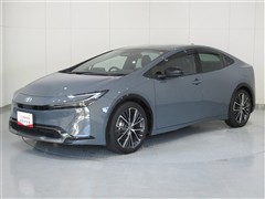 トヨタ プリウス Z