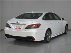 クラウン HV RS アドバンス