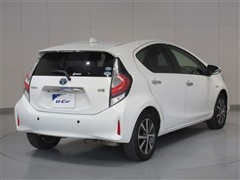 アクア S スタイルブラック