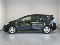 プリウスアルファ G