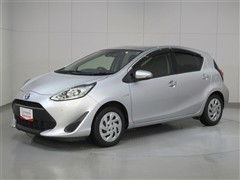 アクア S スタイルブラック