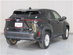 ヤリスクロス HV G