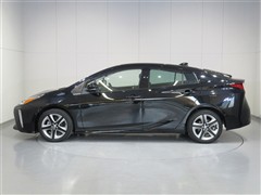 プリウス A ツーリングセレクション