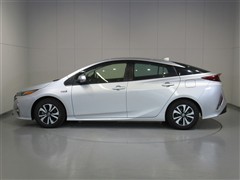 プリウスPHV S セーフティP