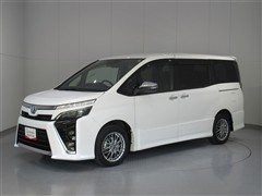 トヨタ ヴォクシー HV ZS キラメキ3