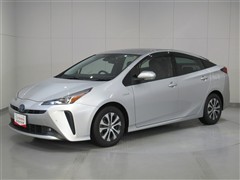 トヨタ プリウス A