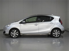 アクア X-アーバン