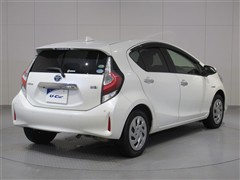 アクア S スタイルブラック