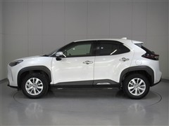 ヤリスクロス HV G