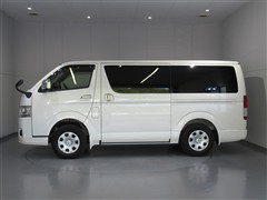ハイエースV スーパー GLダーク2
