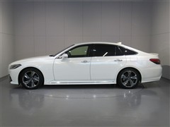 クラウンHV RS アドバンス