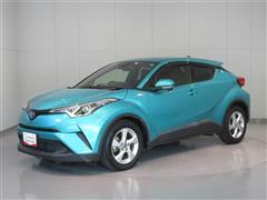 トヨタ　C-HR HV S