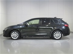 カローラツーリング S