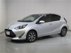 アクア S スタイルブラック