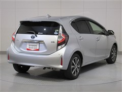 アクア S スタイルブラック