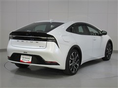 プリウスPHV Z