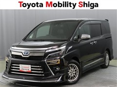 トヨタ ヴォクシー HV ZS キラメキ3