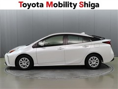 プリウス Sセーフティ-プラス2