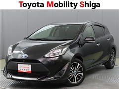 トヨタ　アクア S スタイルブラック