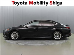 ES300h バージョンL