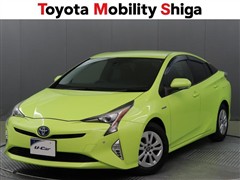 トヨタ プリウス S