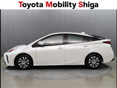 プリウス A