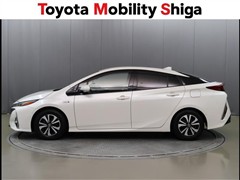 プリウスPHV A