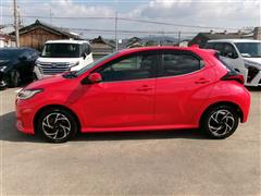 ヤリスハイブリッド Z