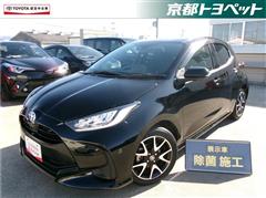 トヨタ　ヤリスハイブリッド Z
