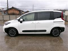 シエンタハイブリッド Z