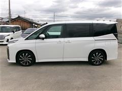 ヴォクシーハイブリッド S-Z