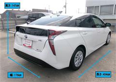 プリウス Sセーフティプラス