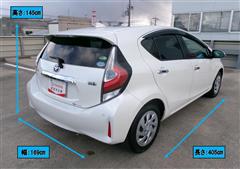 アクア S スタイルブラック