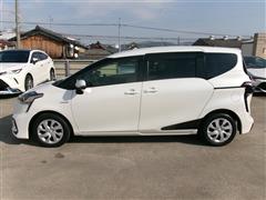 シエンタ ハイブリッドG クエロ