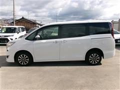 エスクァイア GiプレミアムPKG