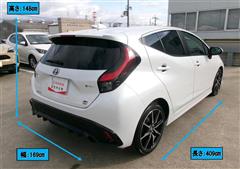 アクア GRスポーツ