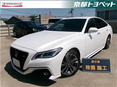 クラウンハイブリッド RS