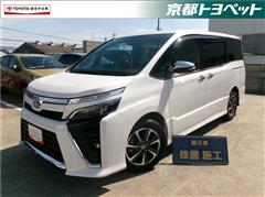 トヨタ ヴォクシー ZS キラメキ3