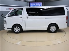 ハイエースV スーパーGLダークP2