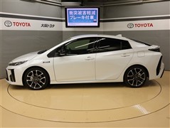 プリウスPHV S GRスポーツ