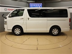 ハイエースV S-GLダークプラ2