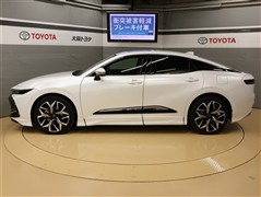 クラウンHV クロスオーバーRSアド