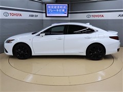 ES300h Fスポーツ