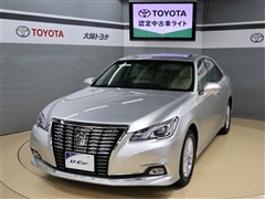 トヨタ クラウン ロイヤルサルーン