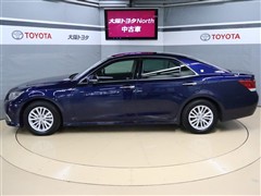 クラウンHV ロイヤルサルーン